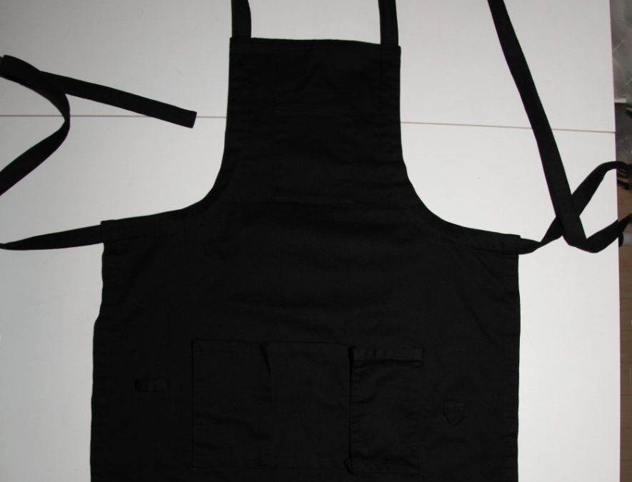 2020 Creations: A Gardening Apron from Scratch