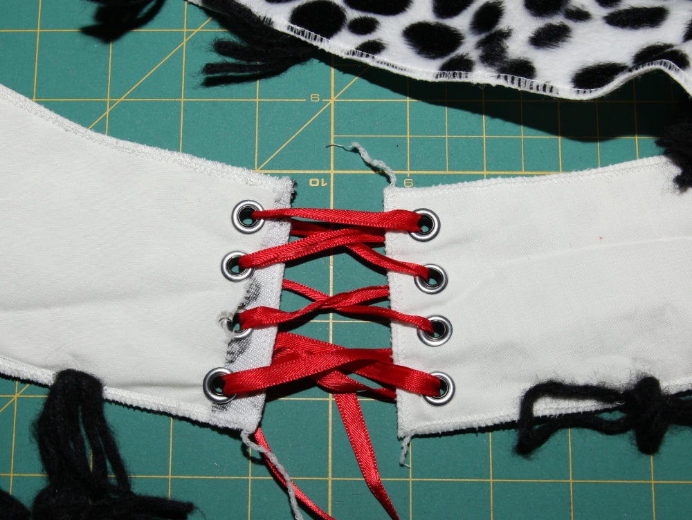 EASY DIY CORSET BELT  How to make a corset belt without eyelets