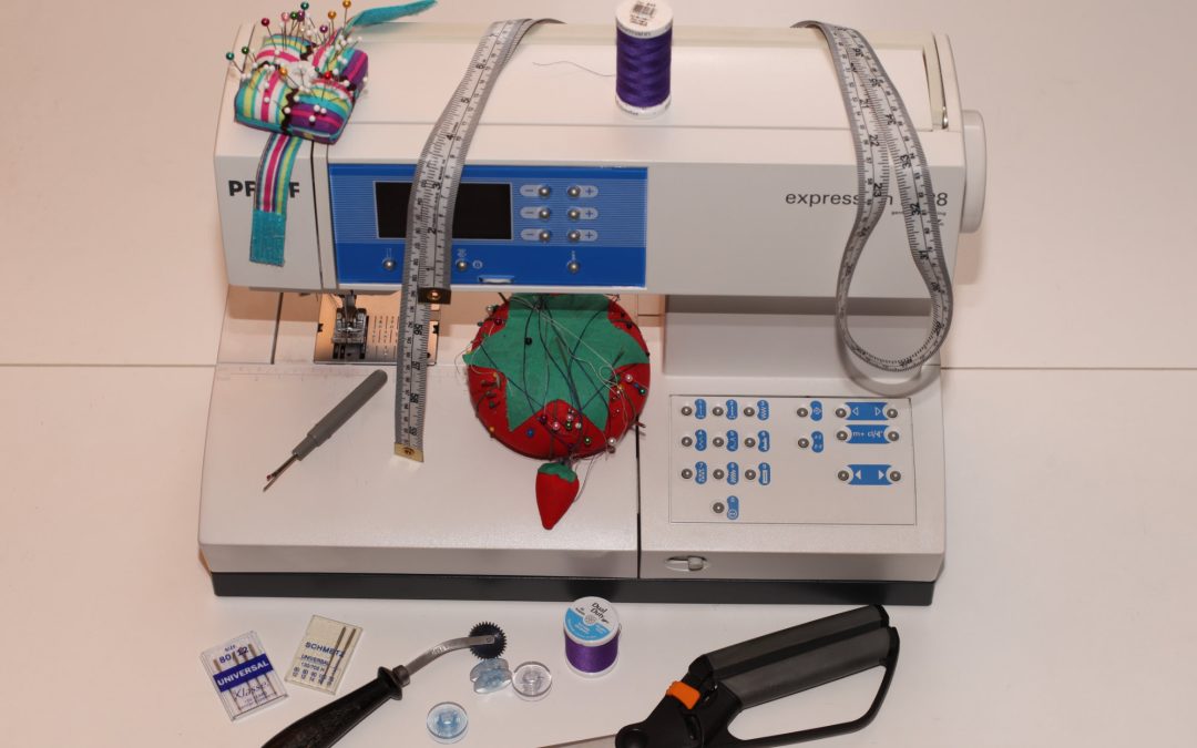5 Basic Steps and Tools Needed to Start Sewing Clothes (With a Machine)